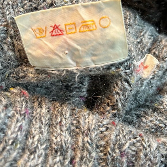 Marella  Ladies Grey And Navy Textured Sweater Acrylic/ Poly/ Wool Sz LRG 90’s - Picture 6 of 6